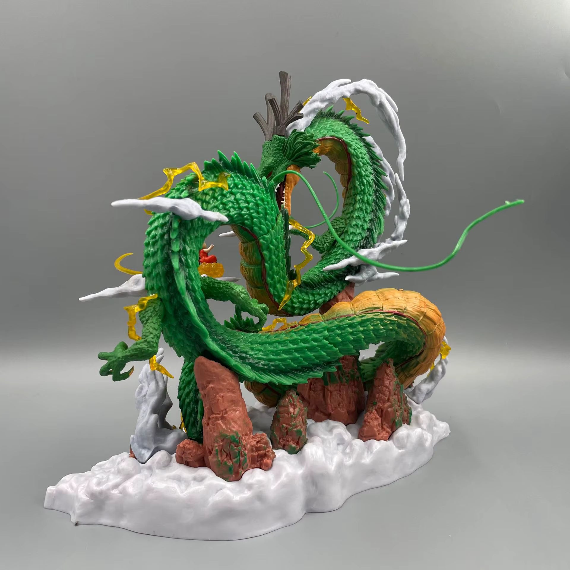 Dragon Ball – Shenron & Goku 24 cm PVC Figure